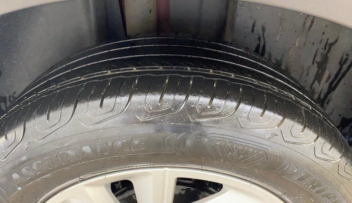 2022 Volkswagen TAIGUN HIGHLINE 1.0 TSI MT, Petrol, Manual, 52,887 km, Right Rear Tyre Tread