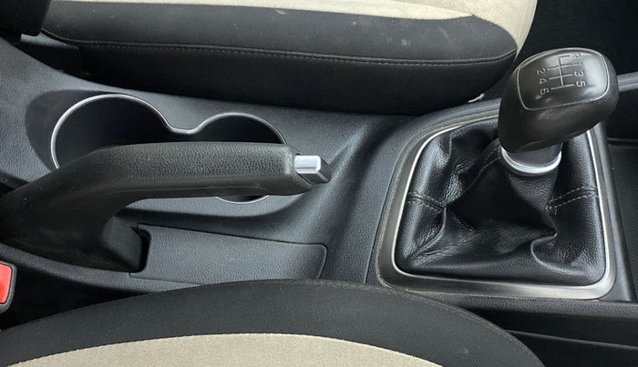 2018 Hyundai Verna 1.6 SX VTVT, Petrol, Manual, 68,474 km, Gear Lever