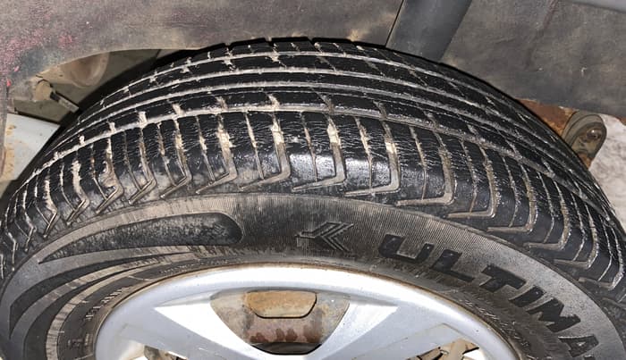 2015 Renault Kwid RXT 0.8, Petrol, Manual, 33,523 km, Left Rear Tyre Tread