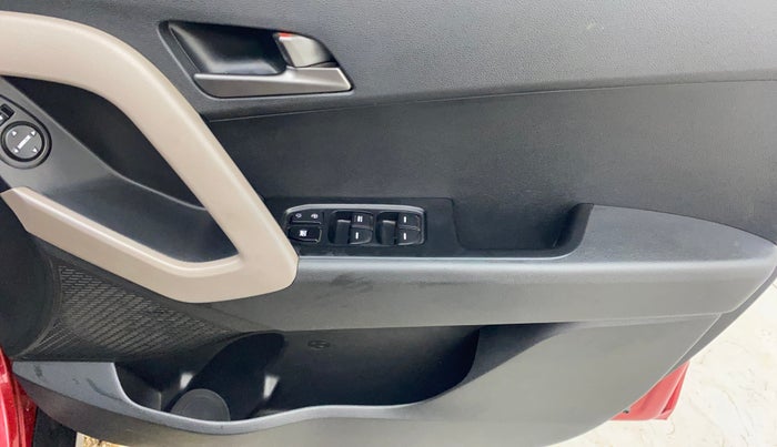 2017 Hyundai Creta SX PLUS AT 1.6 PETROL, Petrol, Automatic, 78,462 km, Driver Side Door Panels Control