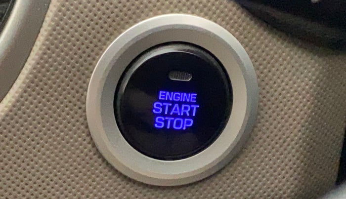 2017 Hyundai Creta SX PLUS AT 1.6 PETROL, Petrol, Automatic, 78,462 km, Keyless Start/ Stop Button