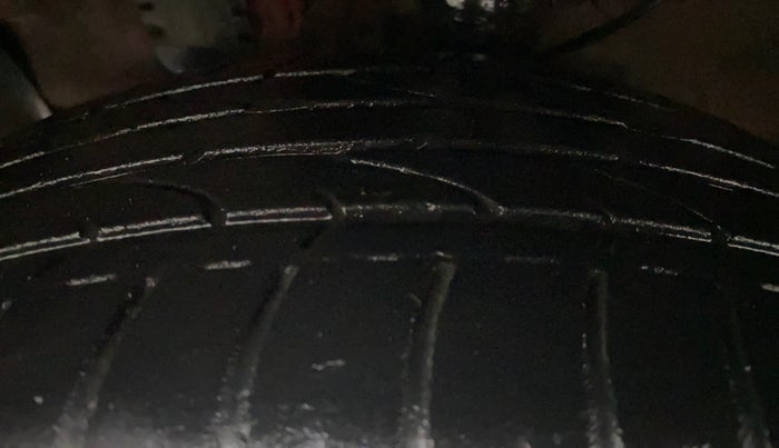 2017 Hyundai Creta SX PLUS AT 1.6 PETROL, Petrol, Automatic, 78,462 km, Left Front Tyre Tread