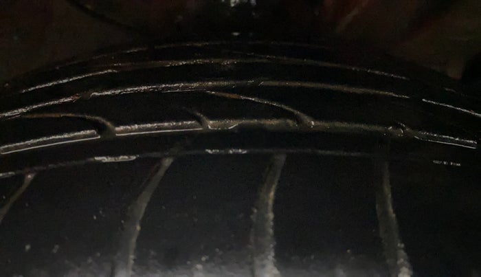 2017 Hyundai Creta SX PLUS AT 1.6 PETROL, Petrol, Automatic, 78,462 km, Right Front Tyre Tread