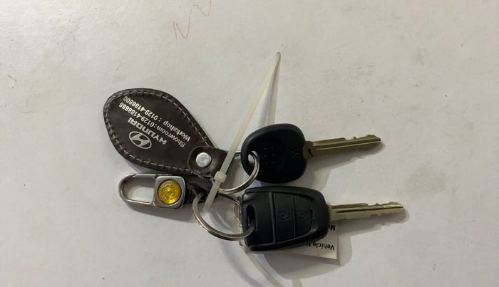 2018 Hyundai Xcent S 1.2, Petrol, Manual, 49,367 km, Key Close Up