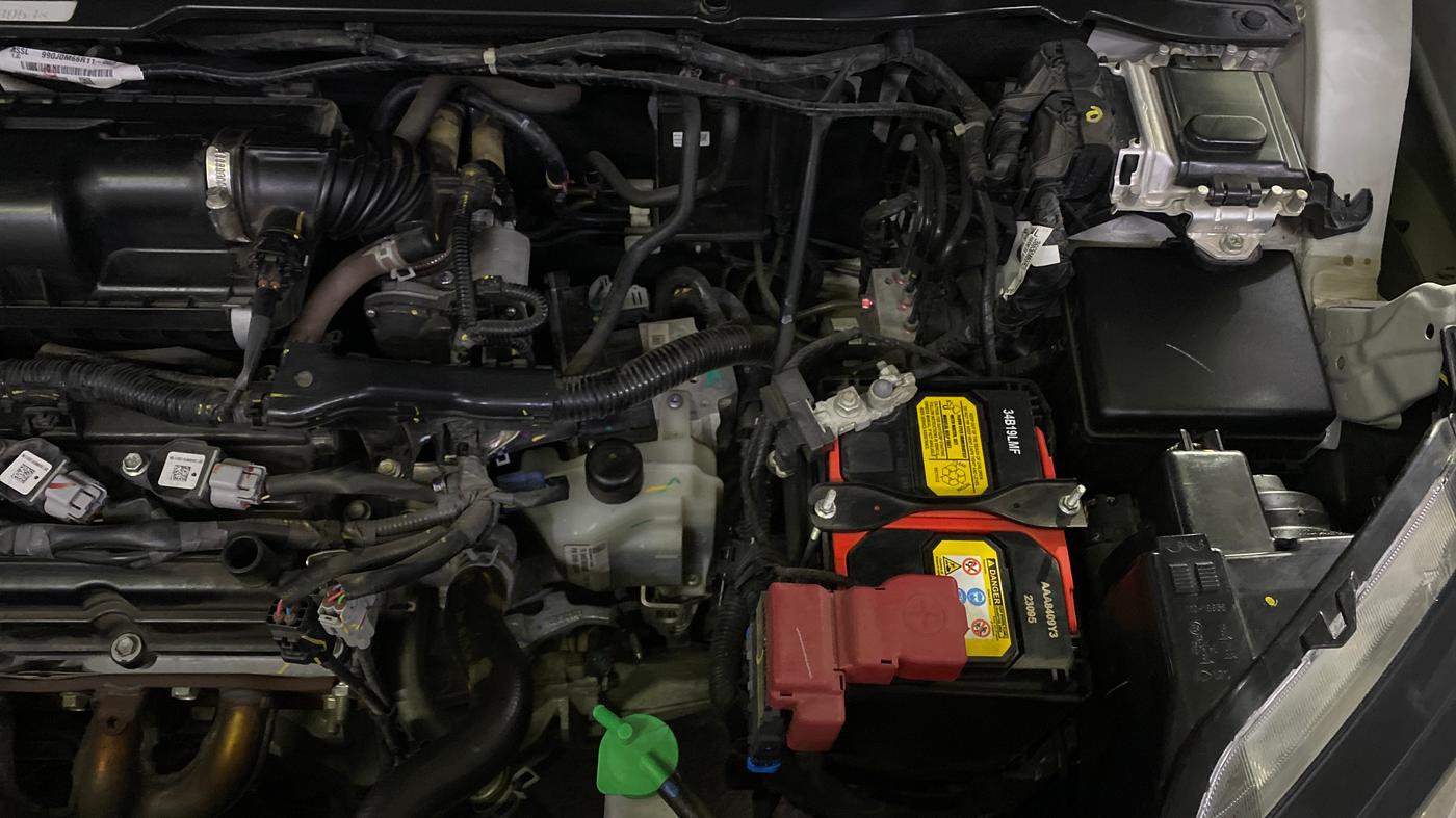 2024 Maruti IGNIS DELTA 1.2 AMT, Petrol, Automatic, 11,424 km, Engine View - Left