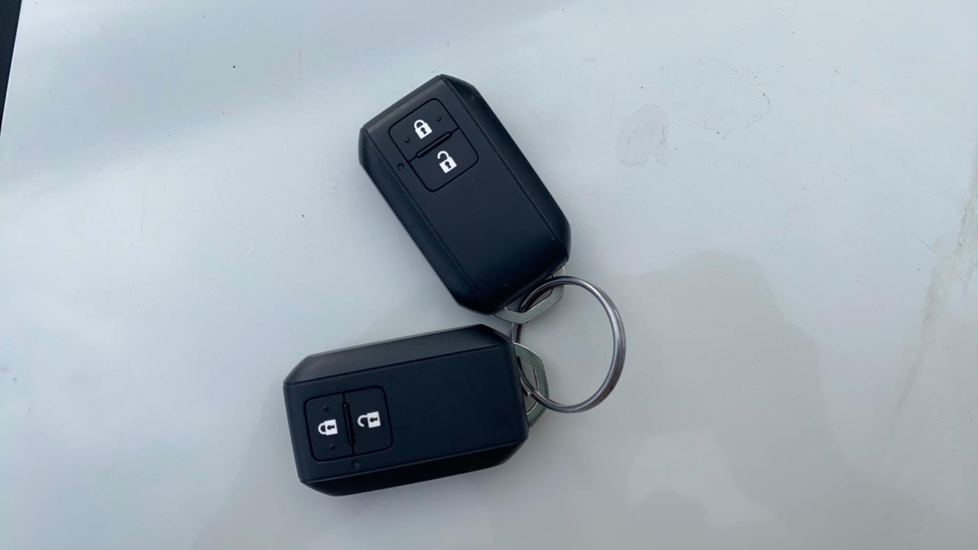 2022 Maruti Grand Vitara ALPHA PLUS HYBRID ECVT, Hybrid, Automatic, 57,172 km, Key Close Up