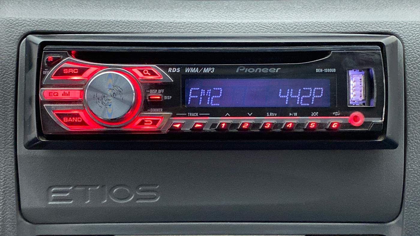 2013 Toyota Etios G, Petrol, Manual, 46,954 km, Infotainment System