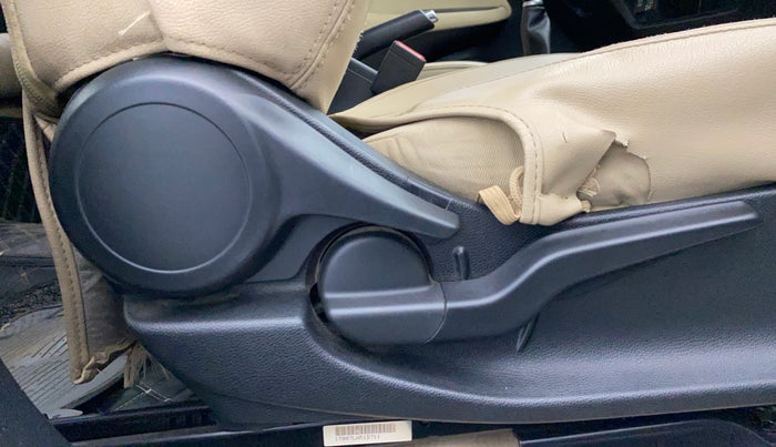 2021 Honda City 1.5L I-DTEC VX, Diesel, Manual, 45,233 km, Driver Side Adjustment Panel