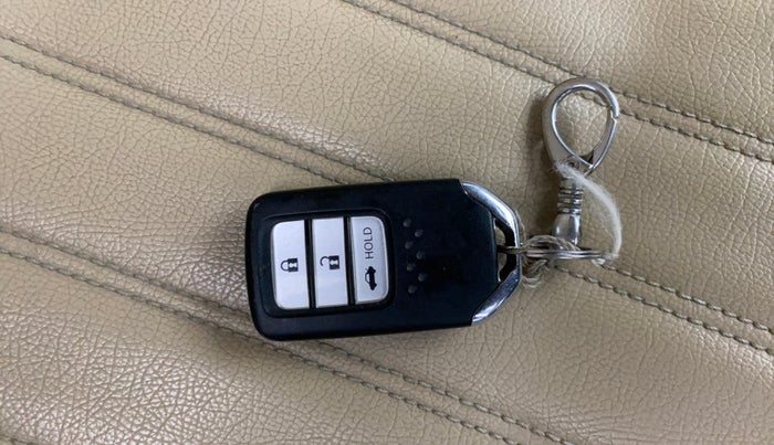 2021 Honda City 1.5L I-DTEC VX, Diesel, Manual, 45,233 km, Key Close Up