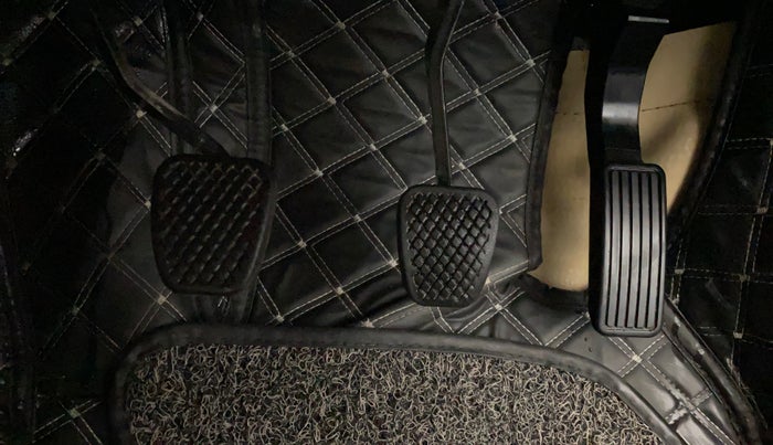 2021 Honda City 1.5L I-DTEC VX, Diesel, Manual, 45,233 km, Pedals