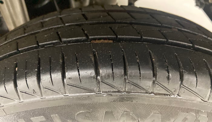 2021 Maruti Alto LXI O, Petrol, Manual, 16,484 km, Left Rear Tyre Tread