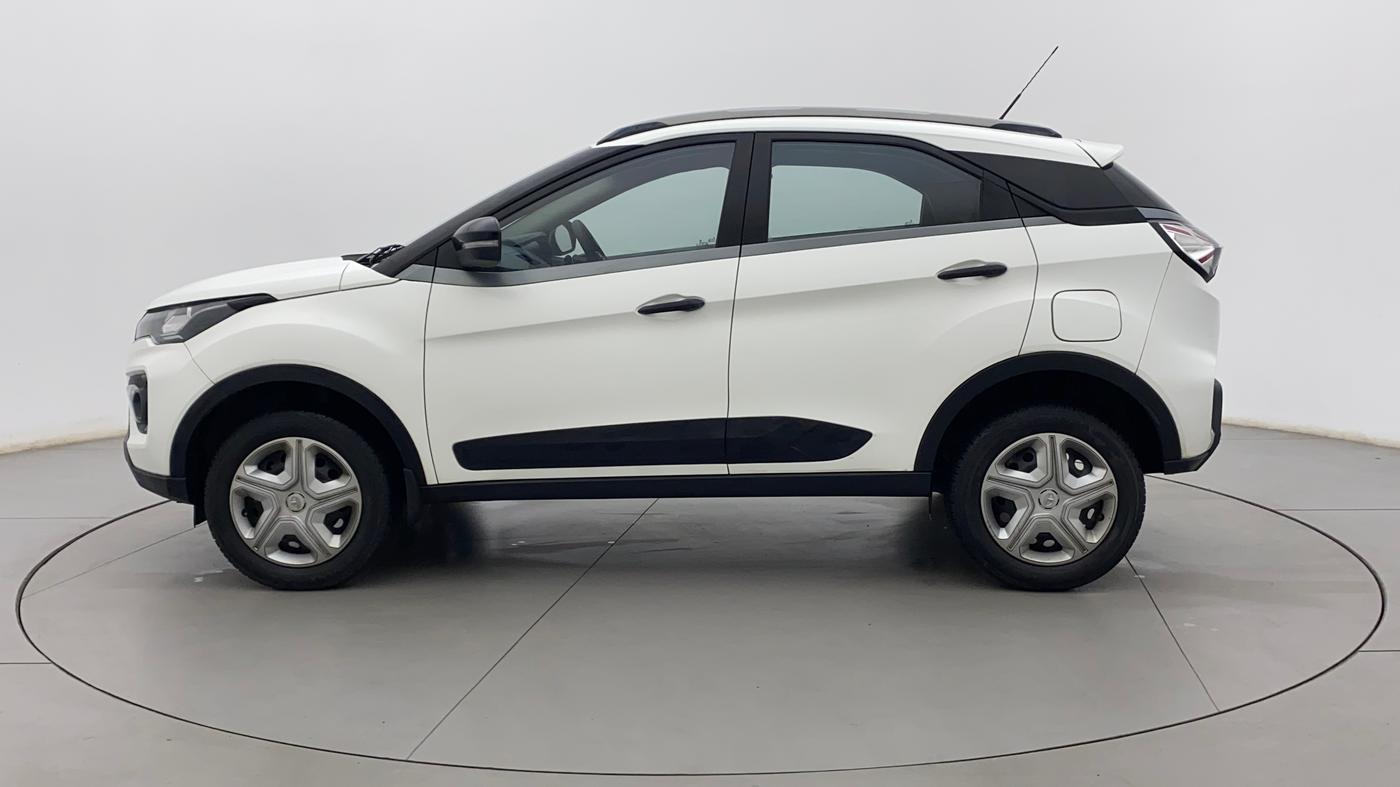 2021 Tata NEXON XM PETROL, Petrol, Manual, 30,550 km, Left Side