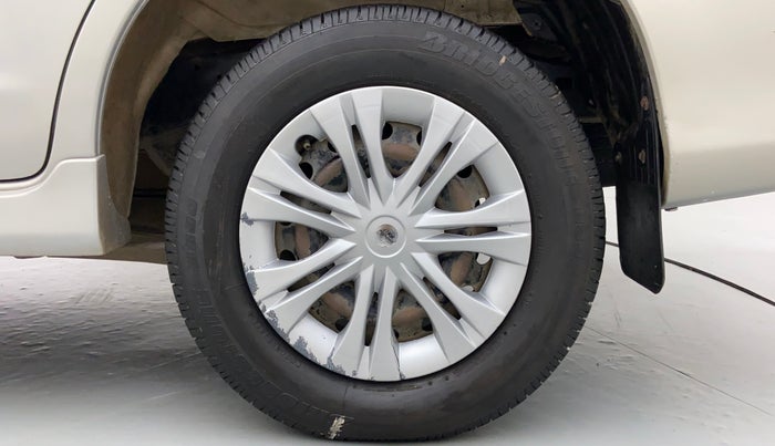 2012 Toyota Innova 2.5 GX 8 STR BS IV, Diesel, Manual, 1,70,571 km, Left Rear Wheel