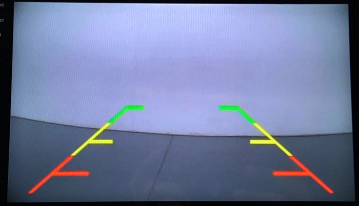 2012 Toyota Innova 2.5 GX 8 STR BS IV, Diesel, Manual, 1,70,571 km, Parking Camera