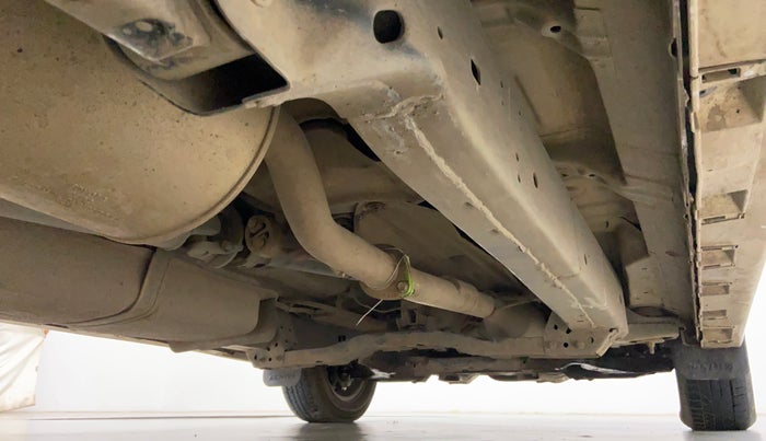 2012 Toyota Innova 2.5 GX 8 STR BS IV, Diesel, Manual, 1,70,571 km, Right Side Underbody