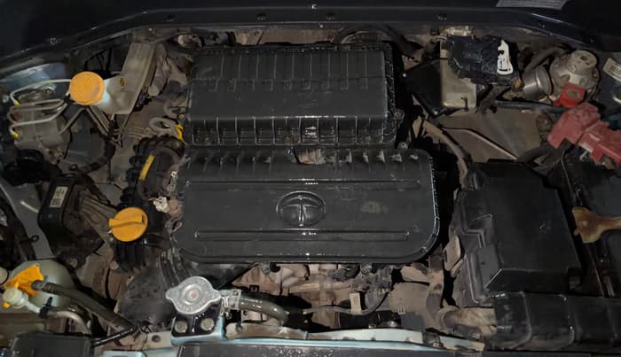 2022 Tata PUNCH ACCOMPLISHED MT, CNG, Manual, 95,049 km, Engine View