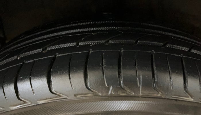 2020 Hyundai GRAND I10 NIOS SPORTZ 1.2 KAPPA VTVT, Petrol, Manual, 48,248 km, Right Rear Tyre Tread