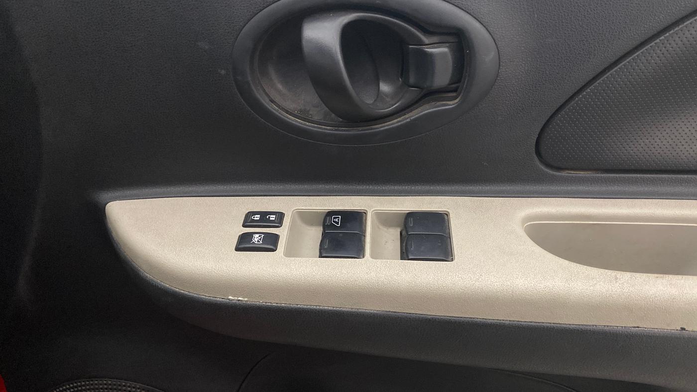 2013 Nissan Micra XV PETROL, Petrol, Manual, 48,879 km, Driver Side Door Panels Control
