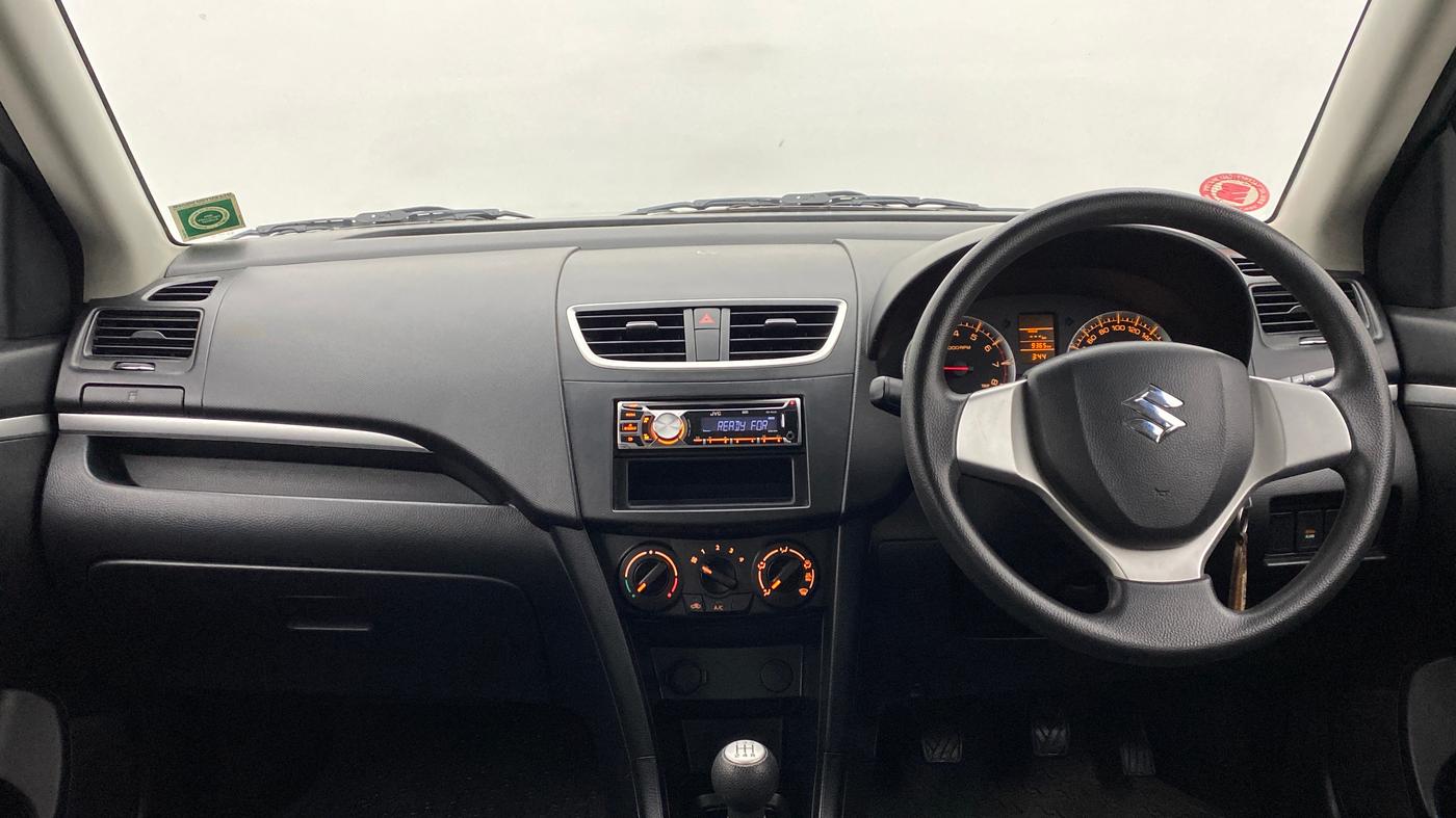 2012 Maruti Swift VXI D, Petrol, Manual, 9,365 km, Dashboard