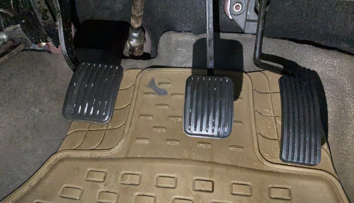 2016 Hyundai i10 ERA 1.1, Petrol, Manual, 17,957 km, Pedals