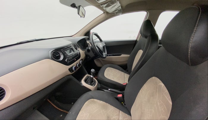 2013 Hyundai Grand i10 SPORTZ 1.1 CRDI, Diesel, Manual, 93,285 km, Right Side Front Door Cabin