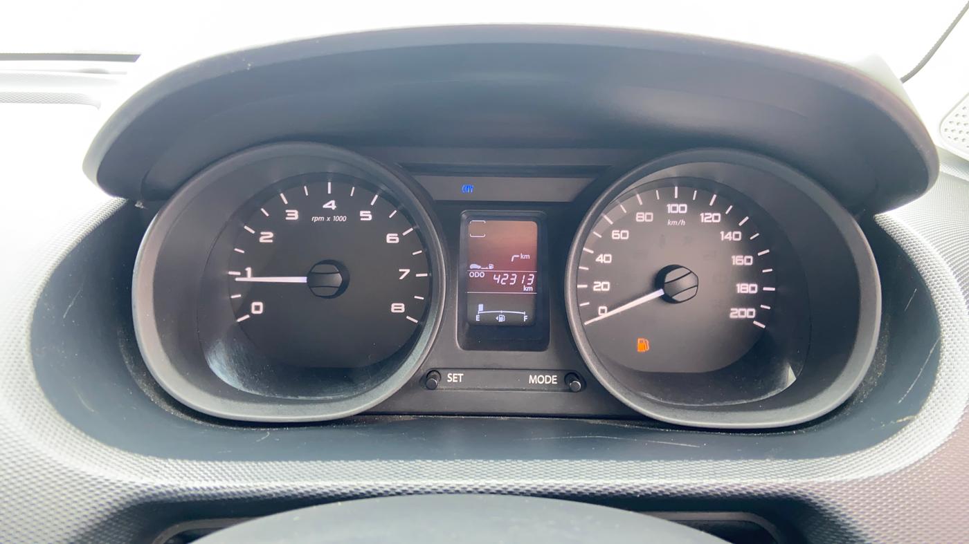 2018 Tata Tiago XT PETROL, Petrol, Manual, 42,296 km, Odometer Image