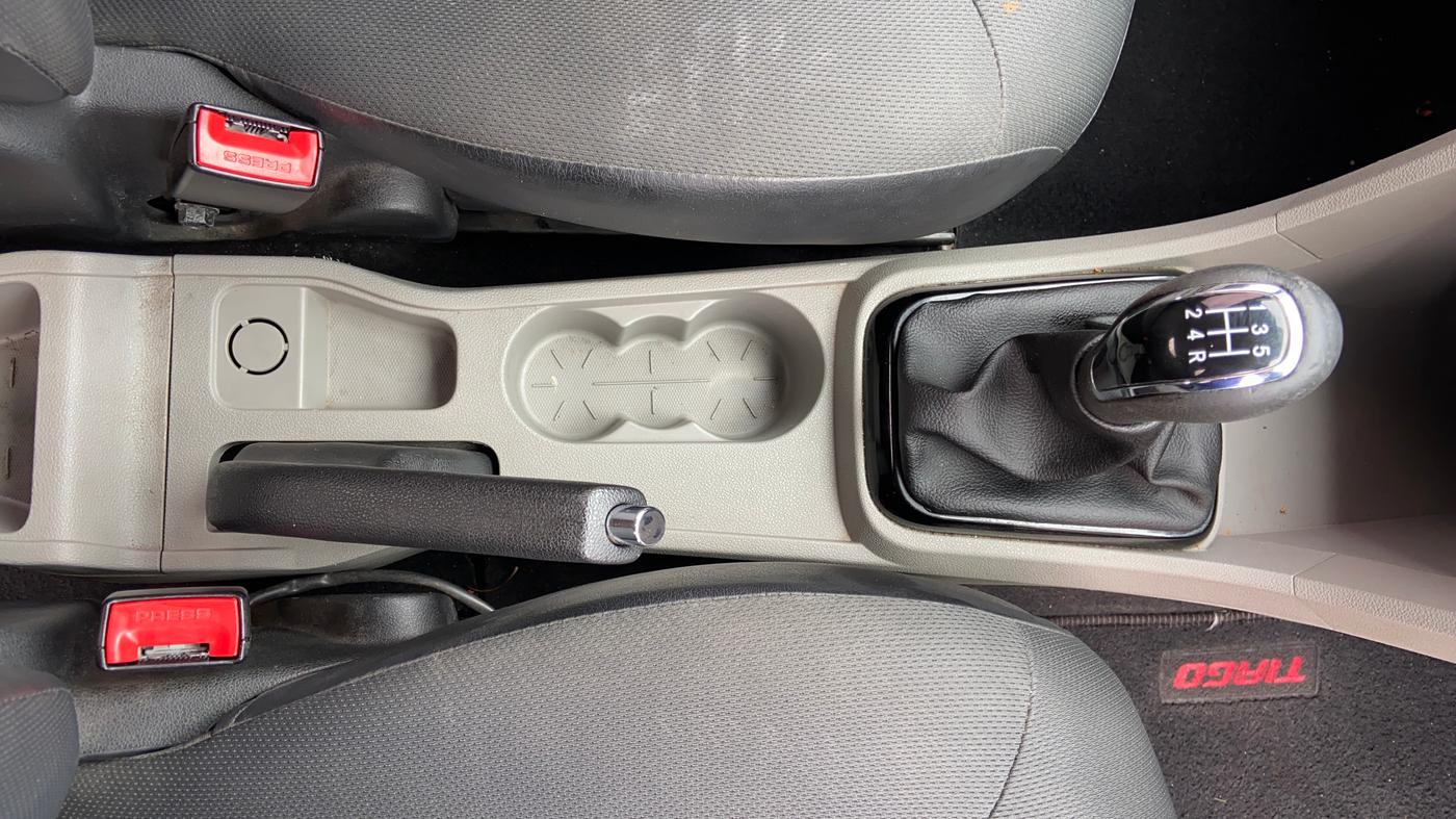 2018 Tata Tiago XT PETROL, Petrol, Manual, 42,296 km, Gear Lever