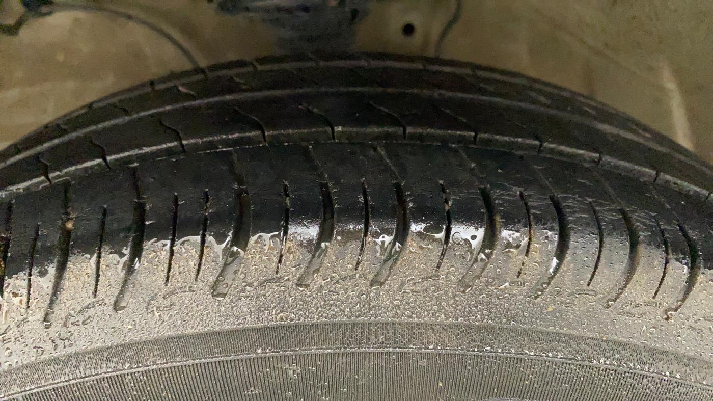 2020 Maruti S PRESSO VXI PLUS AMT, Petrol, Automatic, 47,874 km, Left Front Tyre Tread