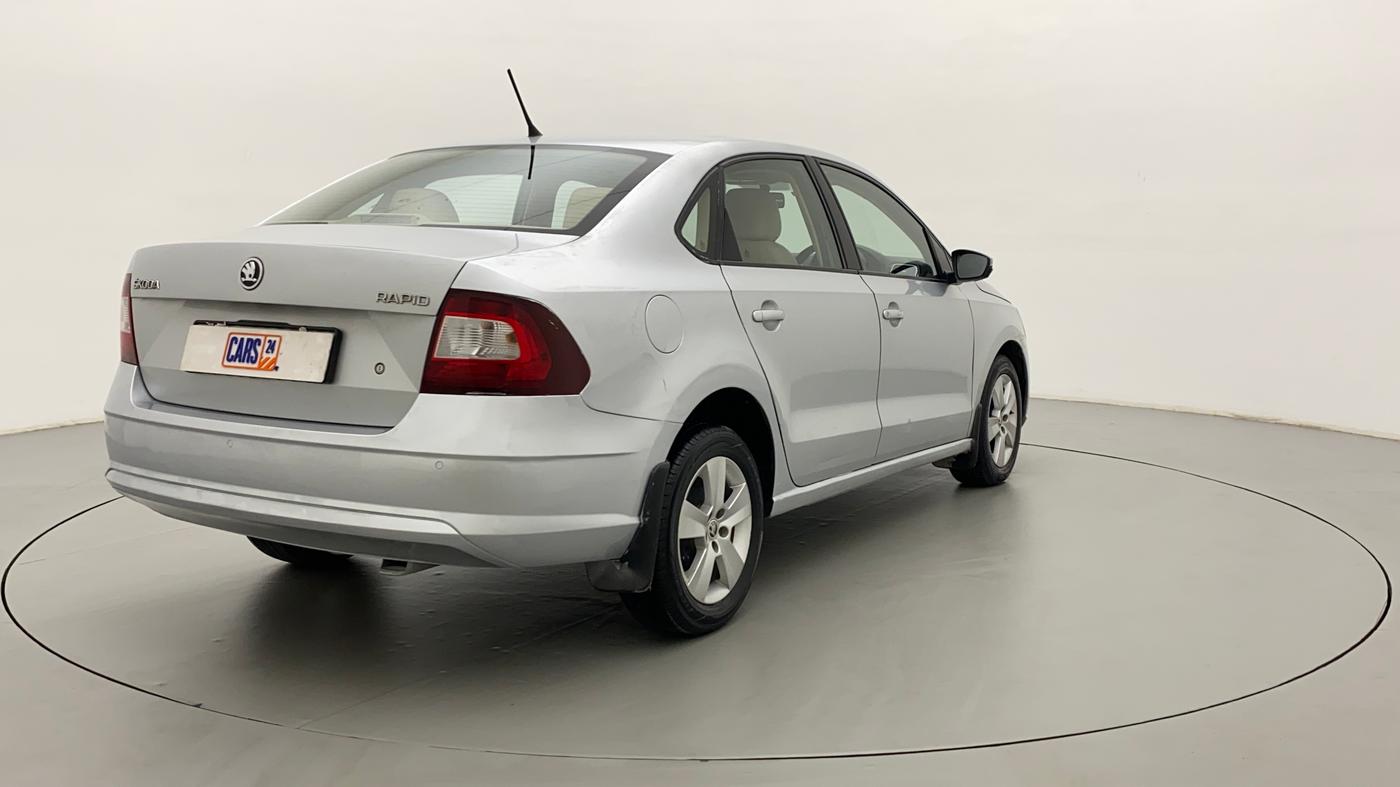 2018 Skoda Rapid AMBITION 1.5 TDI AT, Diesel, Automatic, 92,475 km, Right Back Diagonal