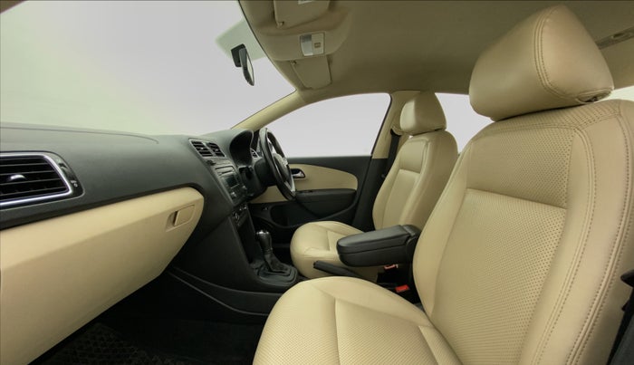 2018 Skoda Rapid AMBITION 1.5 TDI AT, Diesel, Automatic, 92,475 km, Right Side Front Door Cabin