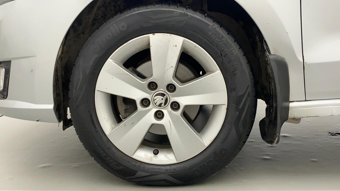 2018 Skoda Rapid AMBITION 1.5 TDI AT, Diesel, Automatic, 92,475 km, Left Front Wheel