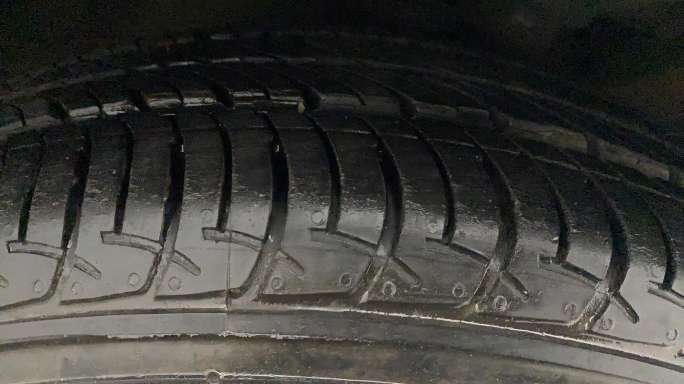 2018 Maruti Celerio ZXI (O), Petrol, Manual, 25,805 km, Right Rear Tyre Tread