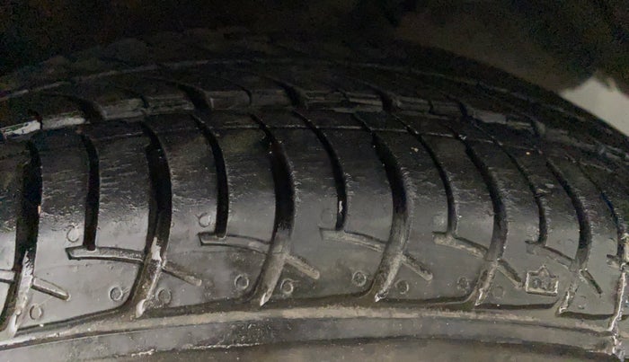2018 Maruti Celerio ZXI (O), Petrol, Manual, 25,805 km, Left Rear Tyre Tread
