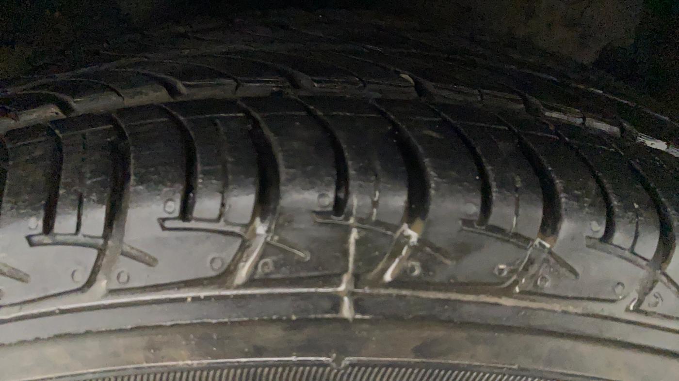 2018 Maruti Celerio ZXI (O), Petrol, Manual, 25,805 km, Right Front Tyre Tread