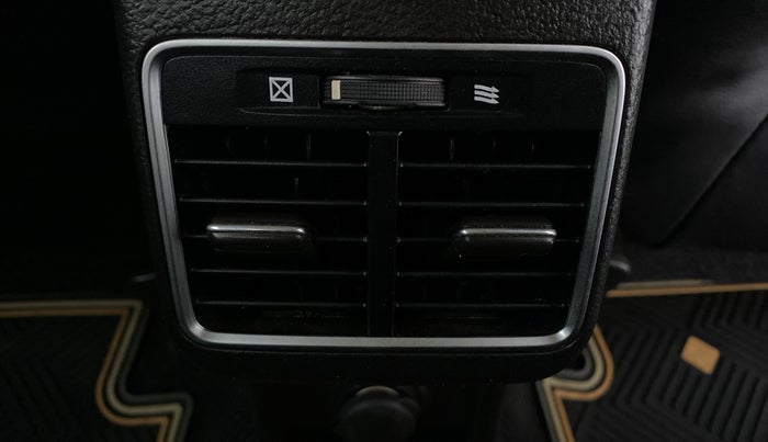 2018 Maruti Ciaz 1.4 S, Petrol, Manual, 54,898 km, Rear AC Vents