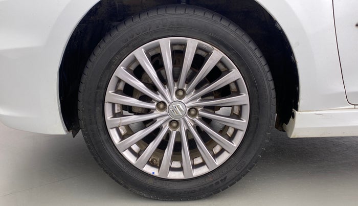 2018 Maruti Ciaz 1.4 S, Petrol, Manual, 54,898 km, Left Front Wheel