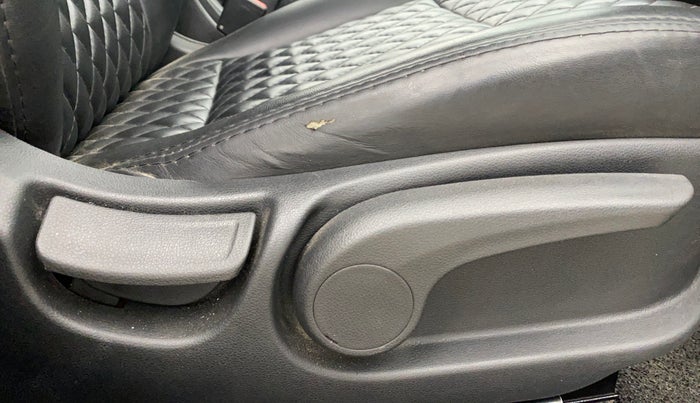 2018 Hyundai Verna 1.6 EX VTVT AT, Petrol, Automatic, 74,022 km, Driver Side Adjustment Panel