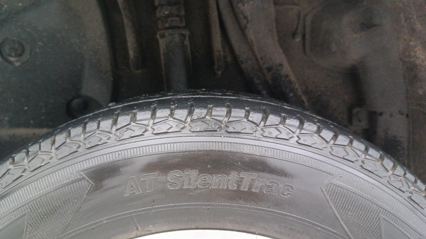 2018 Renault Duster RXS PETROL, Petrol, Manual, 58,428 km, Right Rear Tyre Tread