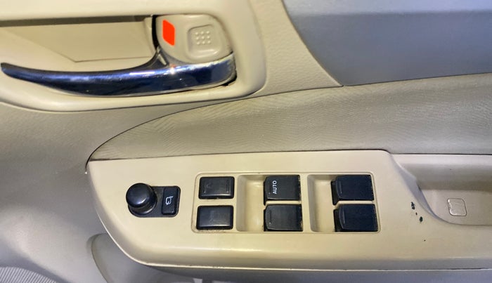 2015 Maruti Ertiga VDI SHVS, Diesel, Manual, 94,919 km, Driver Side Door Panels Control