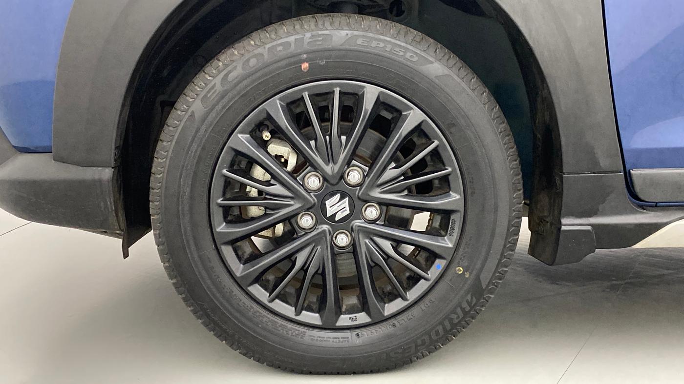 2020 Maruti XL6 ZETA SHVS, Petrol, Manual, 8,266 km, Left Front Wheel
