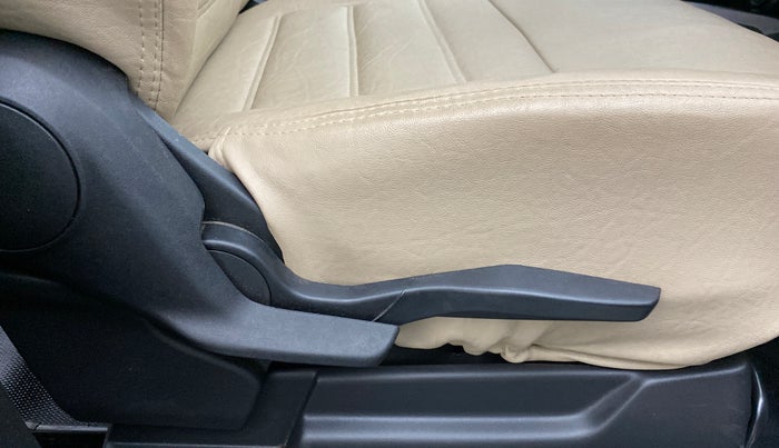 2020 Maruti XL6 ZETA SHVS, Petrol, Manual, 8,266 km, Driver Side Adjustment Panel
