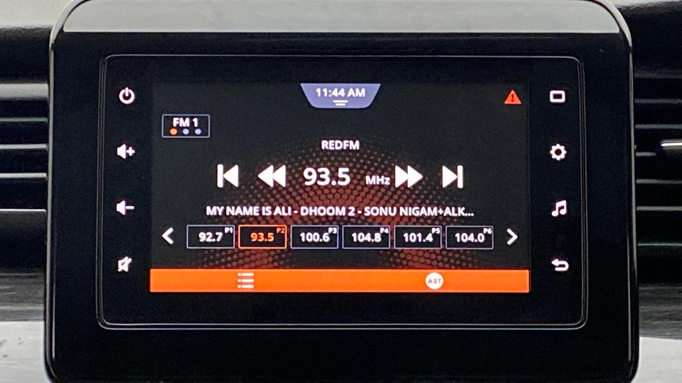 2020 Maruti XL6 ZETA SHVS, Petrol, Manual, 8,266 km, Infotainment System