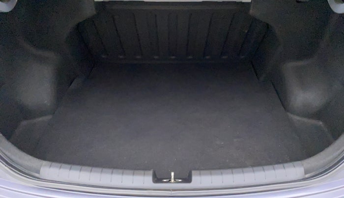 2018 Hyundai Xcent SX 1.2, Petrol, Manual, 22,619 km, Boot Inside