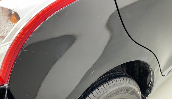 2012 Maruti Swift LXI, Petrol, Manual, 52,991 km, Right quarter panel - Minor scratches