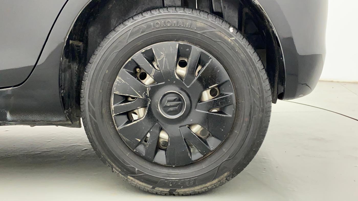 2012 Maruti Swift LXI, Petrol, Manual, 52,991 km, Left Rear Wheel