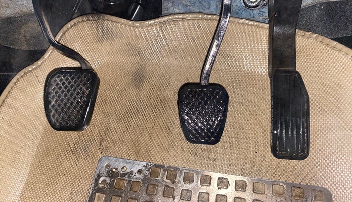 2017 Honda Jazz 1.2L I-VTEC V, Petrol, Manual, 60,049 km, Pedals