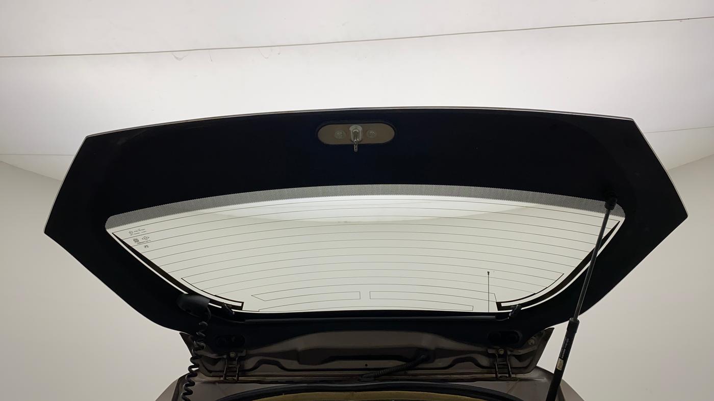2014 Honda Brio S MT, Petrol, Manual, 56,374 km, Boot Door Open