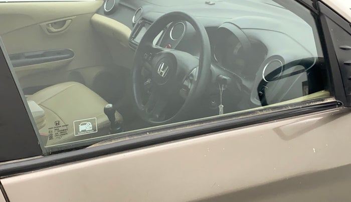 2014 Honda Brio S MT, Petrol, Manual, 56,374 km, Driver-side door - Weather strip has minor damage