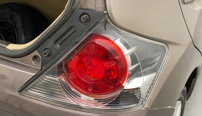2014 Honda Brio S MT, Petrol, Manual, 56,374 km, Right tail light - Minor scratches