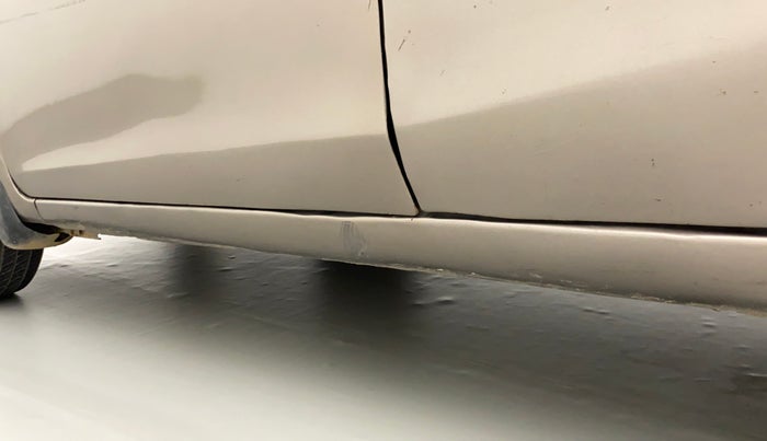 2014 Honda Brio S MT, Petrol, Manual, 56,374 km, Left running board - Minor scratches